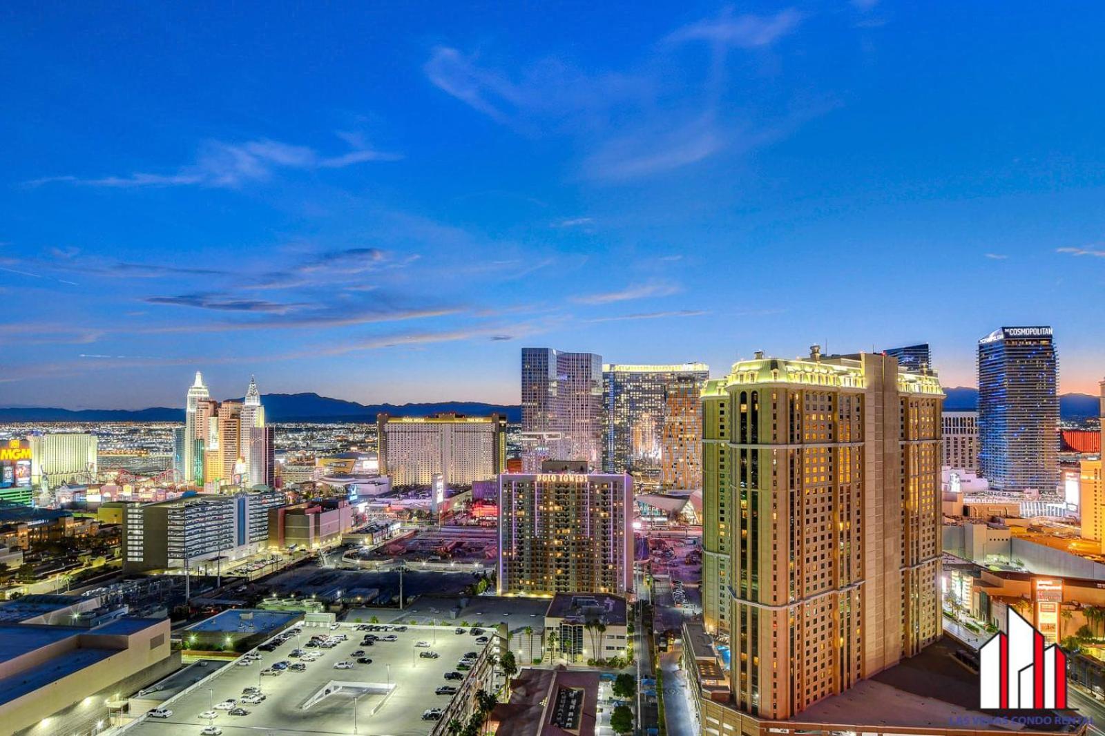 Mgm Signature-30-705 F1 Track & Strip View Balcony Las Vegas Exterior photo